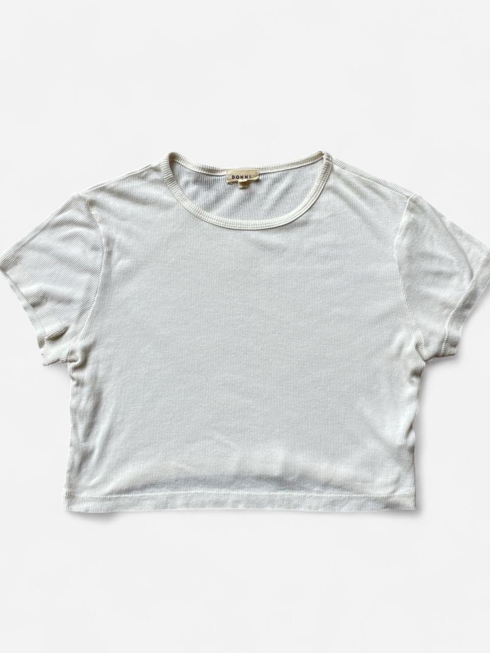 DONNI. Cream Ribbed Crop Tee - Short Sleeve Crew